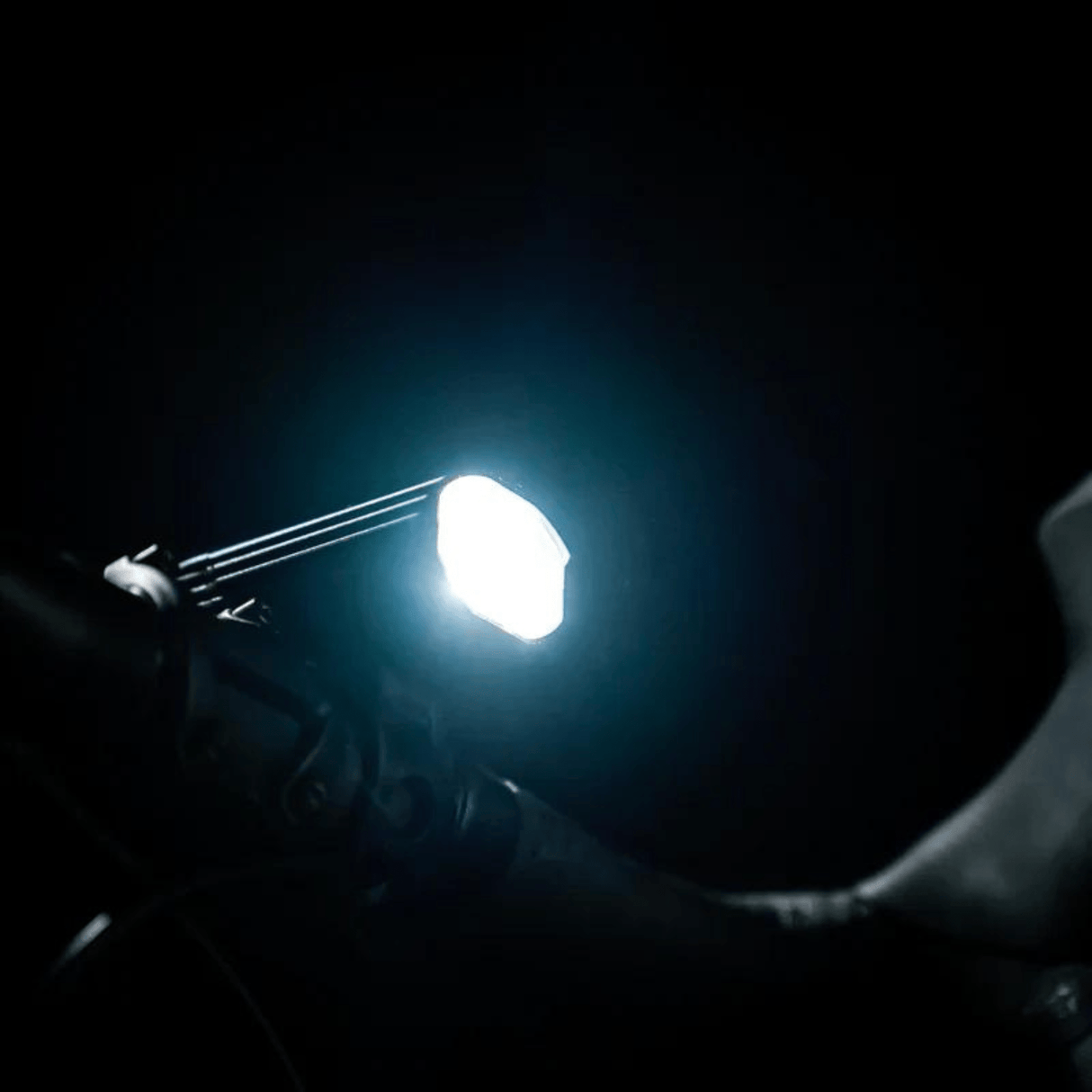 Lezyne Bike Light Front & Rear Pair Fusion Drv Pro 600+/Strip Drive 300+ Pair LZ1LED39PV237