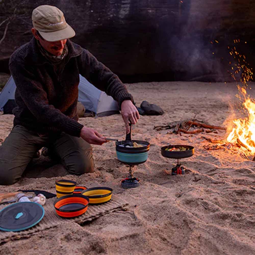Sea to Summit Dinnerware Set Frontier UL Collapsible Dinnerware Set (6 Piece) ACK038031-122102